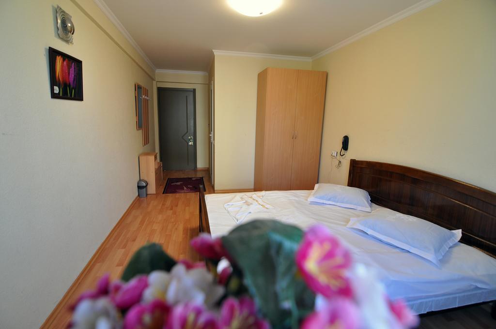 Sun Rise Hotel 第比利斯 客房 照片