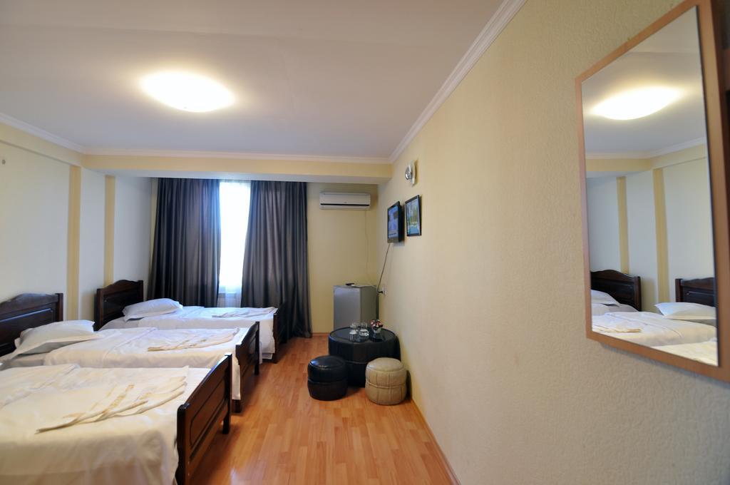 Sun Rise Hotel 第比利斯 客房 照片